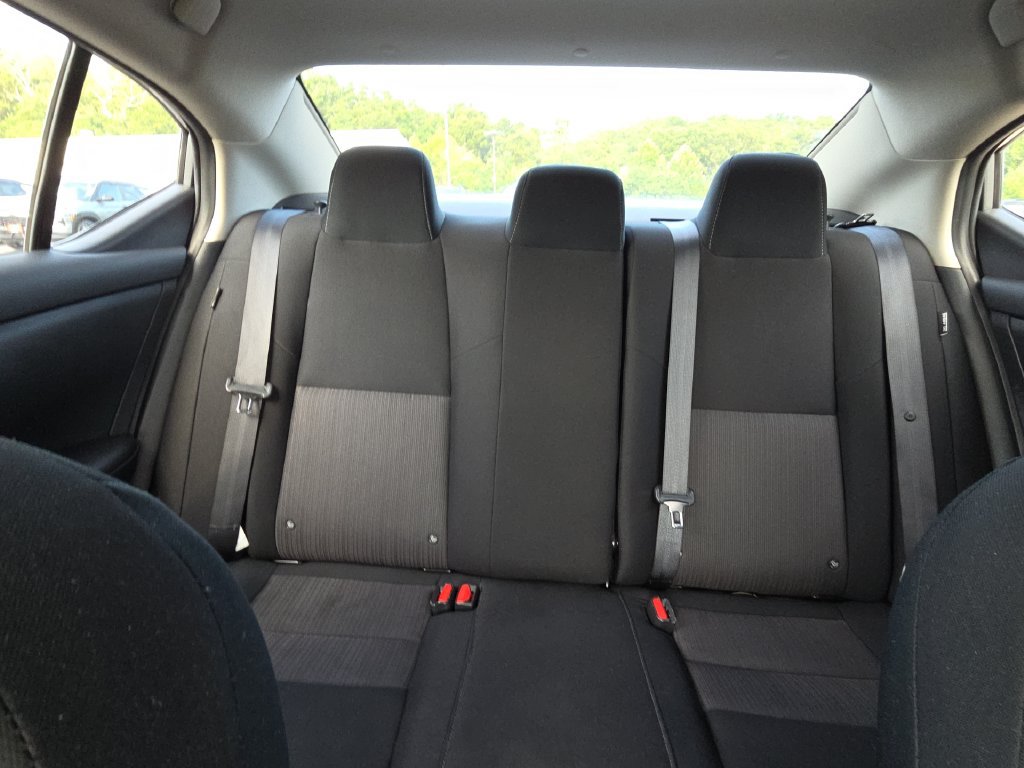 Used 2024 Nissan Sentra SV FWD image 25
