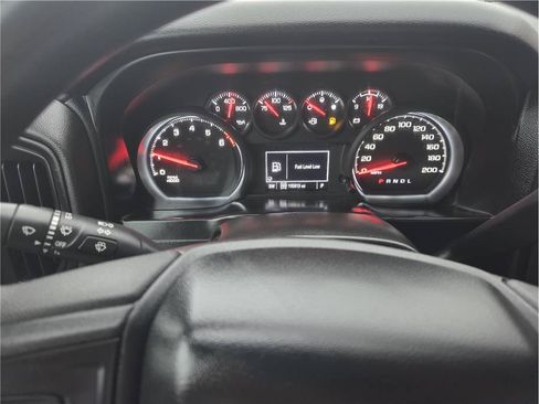 Used 2021 Chevrolet Silverado 1500 Custom AWD/4WD image 19