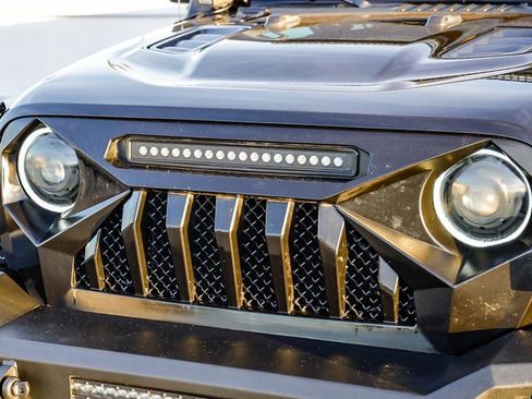 Used 2020 Jeep Gladiator Rubicon w/ Trailer Tow Package image 6