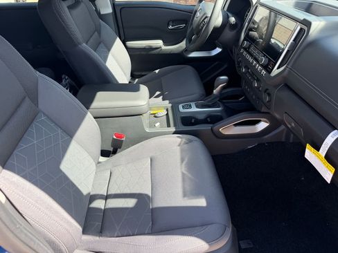 New 2026 Nissan Frontier SV AWD/4WD image 13
