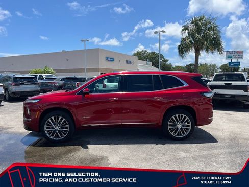 New 2026 Buick Enclave Avenir w/ Super Cruise Package AWD/4WD image 8