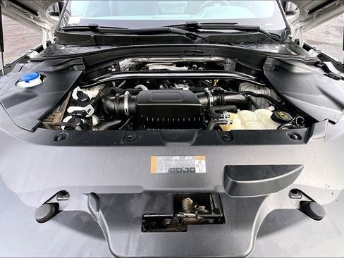 Used 2020 Lincoln Aviator Reserve w/ Equipment Group 202A image 10