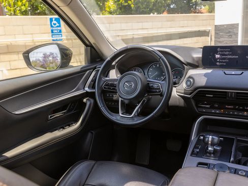 Used 2024 MAZDA CX-90 3.3 Turbo w/ Premium Package AWD/4WD image 29