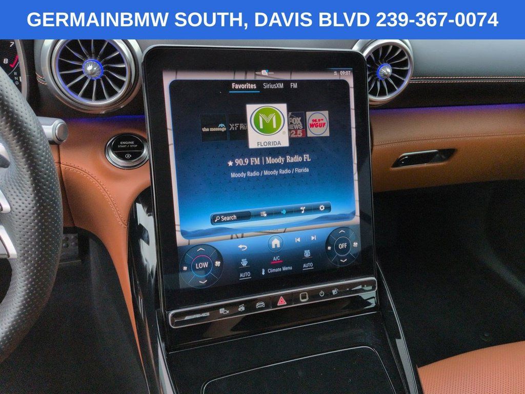 Used 2023 Mercedes-Benz SL 55 AMG 4MATIC image 18