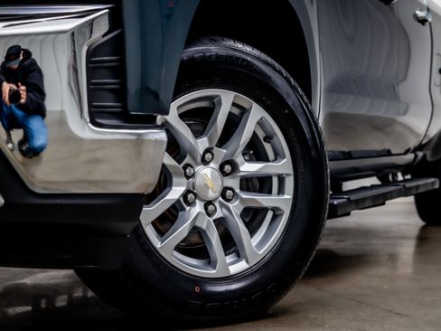 Used 2020 Chevrolet Silverado 1500 LTZ w/ LTZ Plus Package image 14