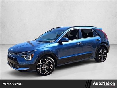 Used 2023 Kia Niro SX Touring