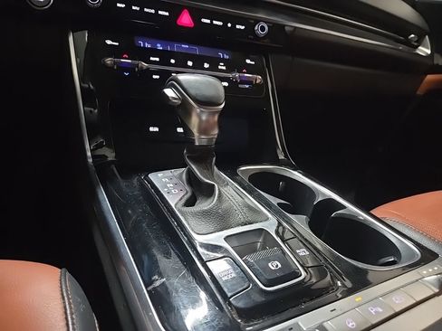 Certified 2022 Kia Carnival SX Prestige FWD image 29