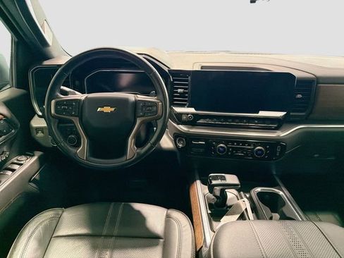 Used 2023 Chevrolet Silverado 1500 High Country w/ High Country Premium Package image 23