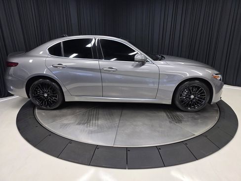 Used 2020 Alfa Romeo Giulia Ti w/ Quick Order Package 22X Lusso image 14
