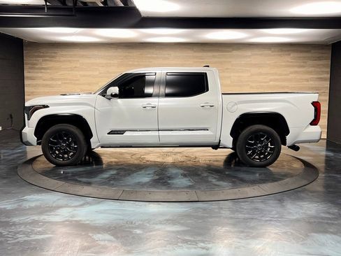 Used 2024 Toyota Tundra Platinum AWD/4WD image 16
