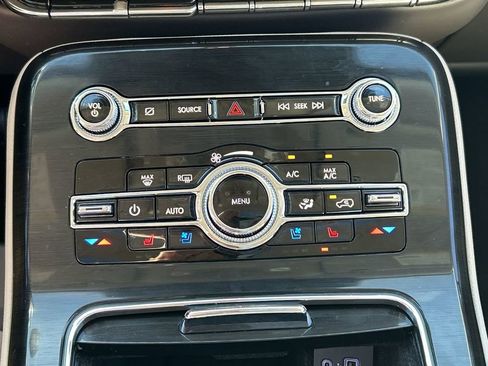 Used 2023 Lincoln Nautilus Reserve w/ Equipment Group 202A image 63