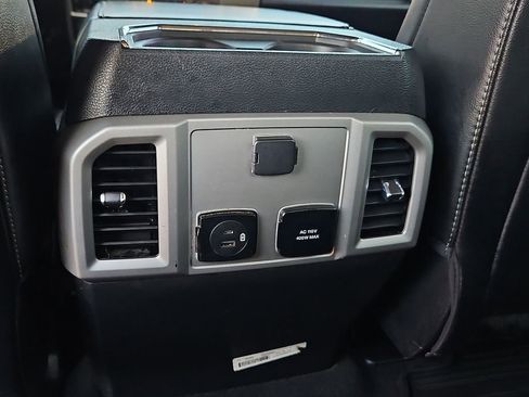 Used 2021 Ford F250 Lariat w/ Lariat Ultimate Package image 20