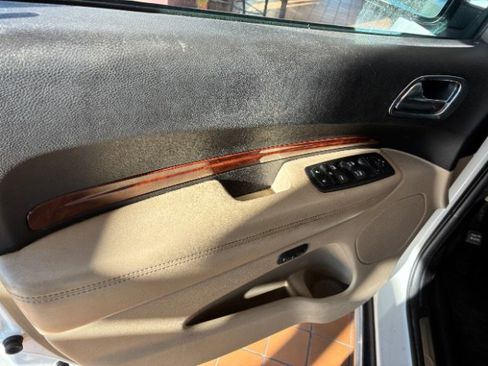 Used 2016 Dodge Durango Limited w/ Nav & Power Liftgate Group image 14