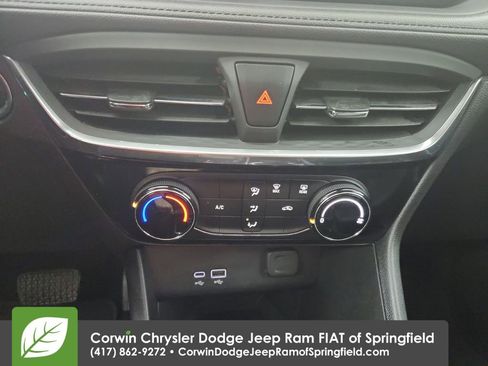 Used 2024 Buick Encore GX Sport Touring image 27