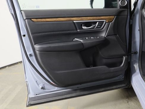 Used 2022 Honda CR-V Touring image 15