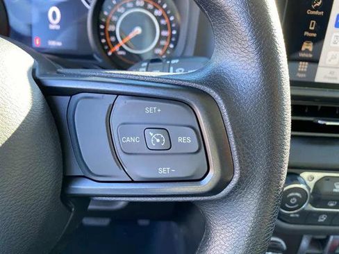 Certified 2025 Jeep Wrangler Sport image 17