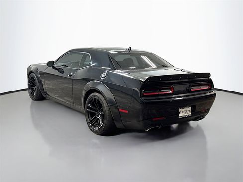 Used 2021 Dodge Challenger R/T Scat Pack image 9