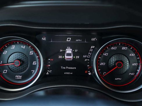 Used 2023 Dodge Charger SXT RWD image 20