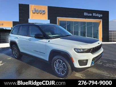 New 2024 Jeep Grand Cherokee Trailhawk w/ Luxury Tech Group III