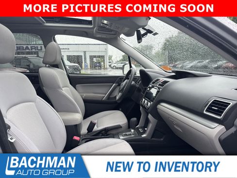 Used 2018 Subaru Forester 2.5i Premium AWD/4WD image 4