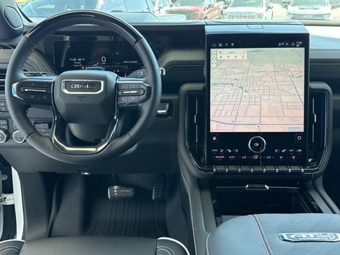 New 2026 GMC Yukon AT4 Ultimate AWD/4WD image 8