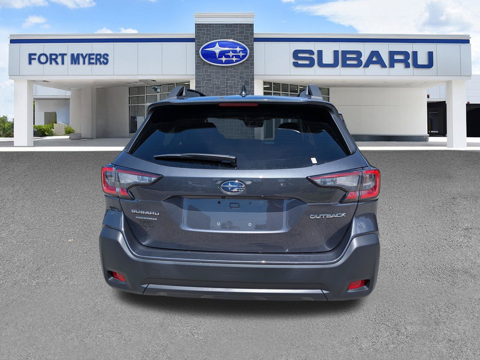 Certified 2025 Subaru Outback Premium AWD/4WD image 5