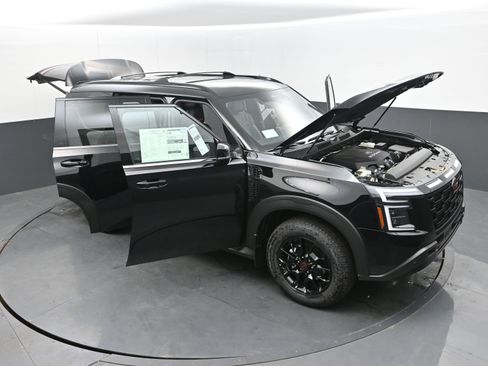 New 2026 Nissan Armada PRO-4X image 40