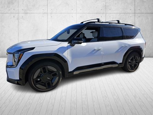 New 2026 Kia EV9 GT-Line image 3