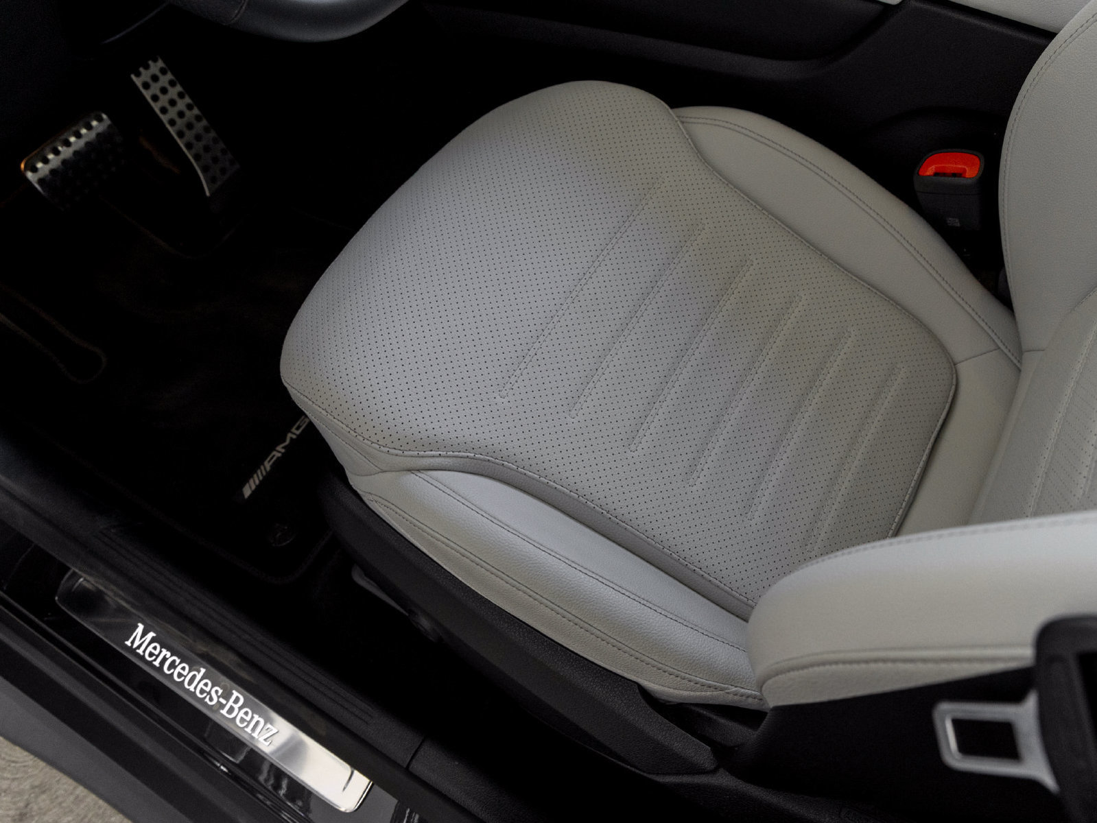 Certified 2026 Mercedes-Benz GLC 300 image 12