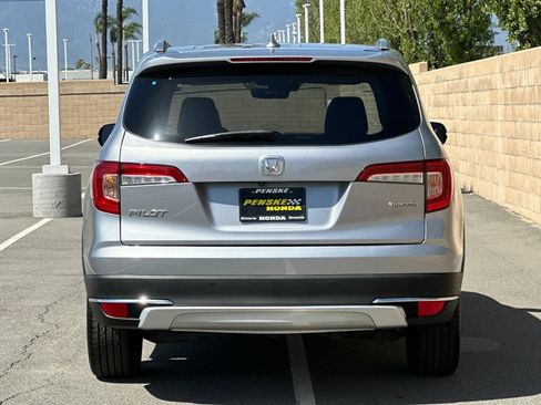 Used 2019 Honda Pilot Touring image 5