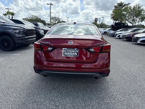 Certified 2020 Nissan Altima 2.5 SR FWD image 5