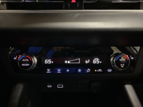 Used 2024 Mitsubishi Outlander Ralliart image 54