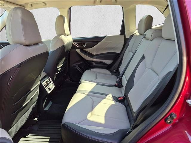 Used 2022 Subaru Forester Limited AWD/4WD image 19