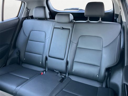 Used 2020 Kia Sportage EX image 9