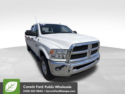 Used 2018 RAM 2500 Tradesman w/ Chrome Appearance Group AWD/4WD image 3