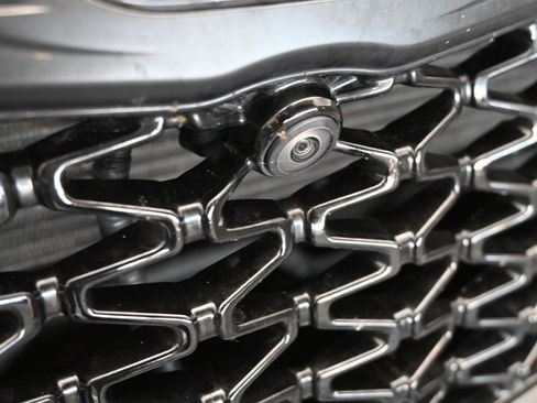 Used 2024 Chrysler Pacifica Limited w/ S Appearance Package image 55