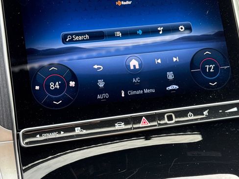 Certified 2025 Mercedes-Benz GLC 300 image 23