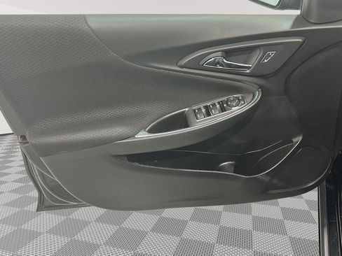 Used 2020 Chevrolet Malibu LT image 21