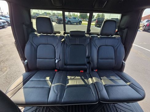 Used 2022 RAM 1500 Limited AWD/4WD image 22