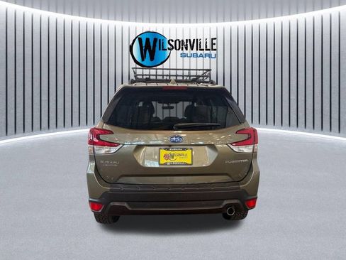 Used 2023 Subaru Forester Limited w/ Popular Package #2 AWD/4WD image 5