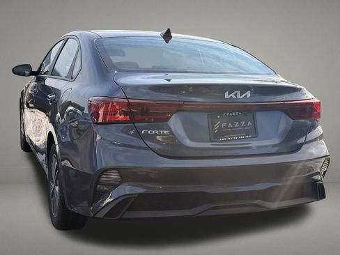 Used 2024 Kia Forte LXS image 3