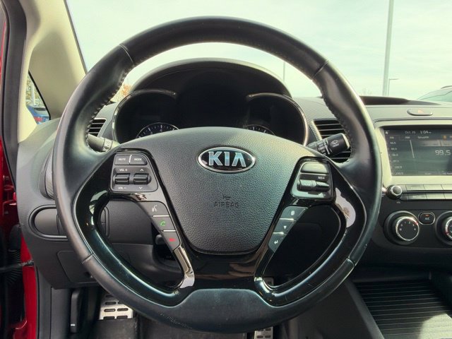 Used 2017 Kia Forte S w/ S Premium Package FWD image 14