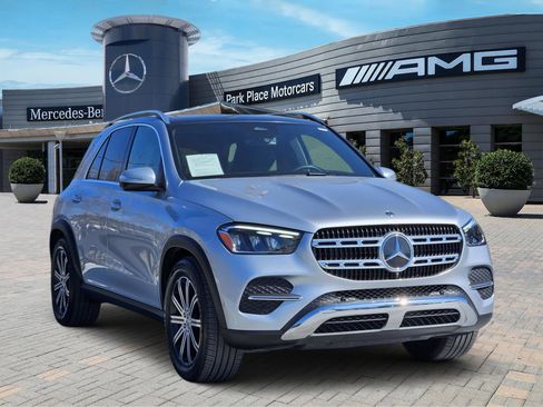 Certified 2025 Mercedes-Benz GLE 450 4MATIC image 2