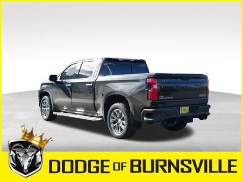 Used 2022 Chevrolet Silverado 1500 High Country w/ Safety Package II image 7