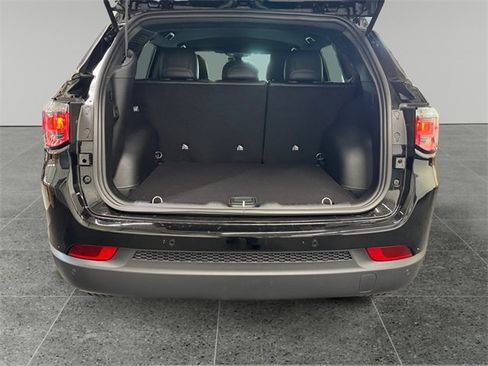 New 2026 Jeep Compass Limited image 13