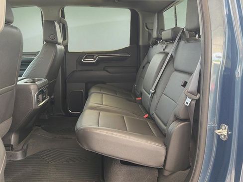 Used 2024 Chevrolet Silverado 1500 LTZ w/ LTZ Premium Package AWD/4WD image 12