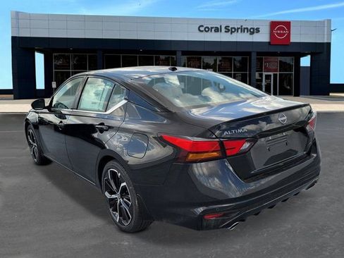 New 2026 Nissan Altima 2.5 SR FWD image 3