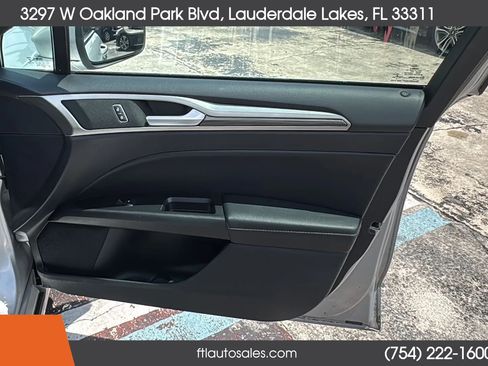 Used 2018 Ford Fusion SE w/ Equipment Group 602A FWD image 36