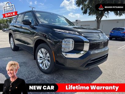 New 2025 Mitsubishi Outlander ES