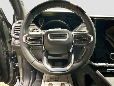 New 2026 GMC Acadia Denali w/ Super Cruise Package image 11